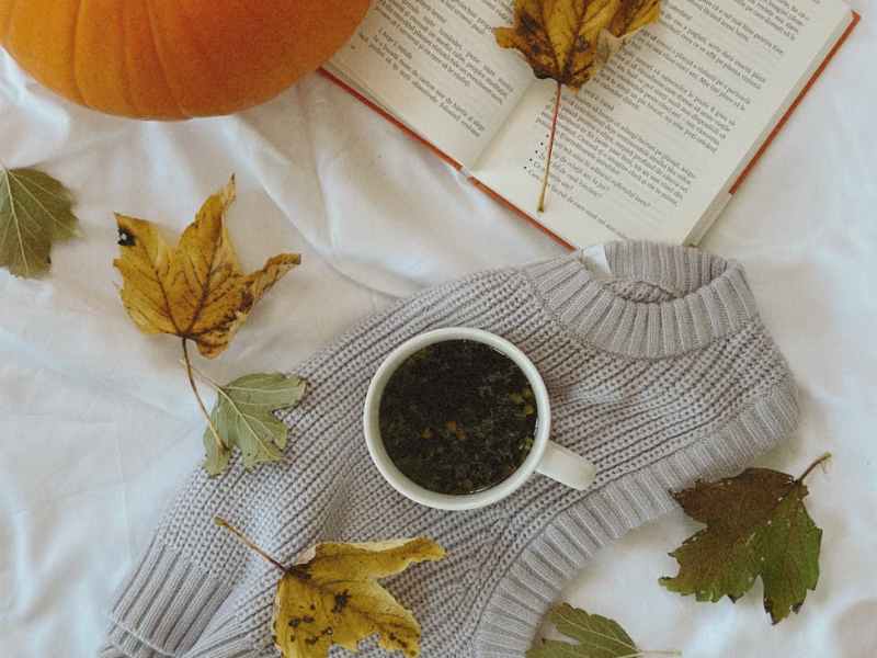 Different ways to style a Lilly piece for&nbsp;Fall